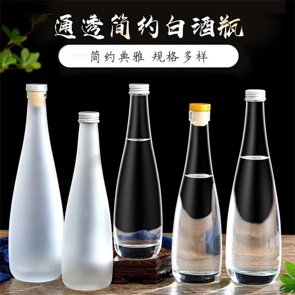 矿泉水玻璃瓶厂家